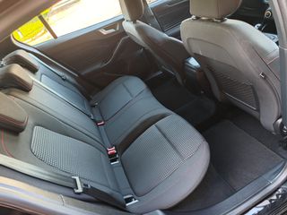 Ford Focus 2020 ST-LINE-thumb-53