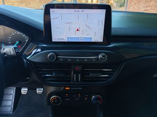 Ford Focus 2020 ST-LINE-thumb-33