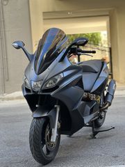 Aprilia SRV 850 2013