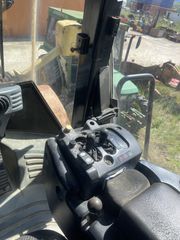 Loader With Tires CAT 2005 962G-thumb-10