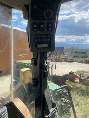 Loader With Tires CAT 2005 962G-thumb-12
