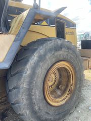 Loader With Tires CAT 2005 962G-thumb-13