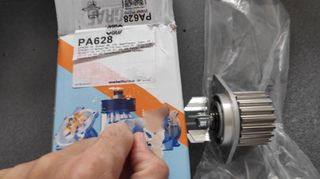 αντλια νερου Citroen , Peugeot , με κωδικο : 1201.47 , Graf : PA628