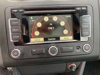 Volkswagen Touran 2012 5+2 Θέσεις ΑΡΙΣΤΟ - ΠΑΝΟΡΑΜΙΚΗ ΟΡΟΦΗ-thumb-10