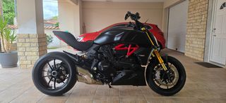 Ducati Diavel 2022 S