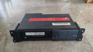 Πωλείται cd changer-thumb-1