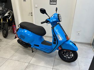 Vespa GTS 125 2026 Blu Eclettico
