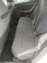 Toyota Yaris 2021 1.5 HYBRID STYLE PLUS CVT-thumb-9