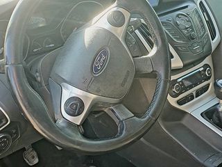 Ford Focus 2011 ECOBOOST-thumb-4