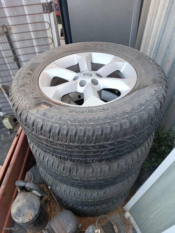 ΖΑΝΤΟΛΑΣΤΙΧΑ NAVARA D40