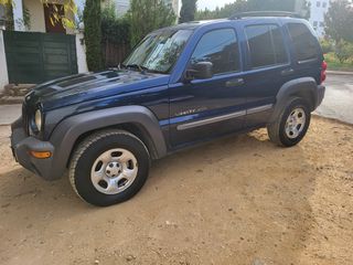 Jeep Cherokee 2004 3.7 LIMITED EDITION AUTO 211 PS-thumb-8