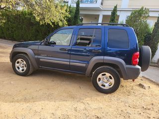 Jeep Cherokee 2004 3.7 LIMITED EDITION AUTO 211 PS-thumb-11