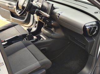 Citroen C4 Cactus 2019 Blue-HDi Shine-thumb-15