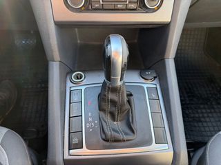 Volkswagen Amarok 2015 4MOTION 2.0TDI BITURBO 180HP DSG 8 FULL EXTRA-thumb-20