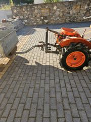 Τρακτέρ Kubota 2000 B6000E-thumb-6