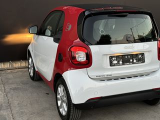 Smart ForTwo 2017 ELECTRIC DRIVE-thumb-15