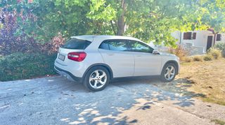 Mercedes-Benz GLA 180 2018 PROGRESSIVE PLUS AUTO ΕΛΛΗΝΙΚΟ-thumb-1