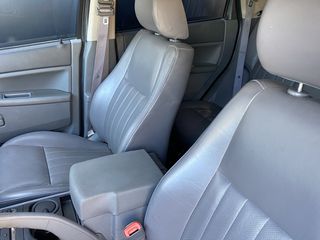 Jeep Grand Cherokee 2005 LAREDO-thumb-23