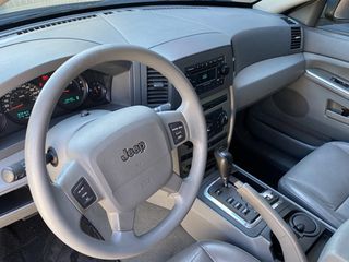Jeep Grand Cherokee 2005 LAREDO-thumb-24