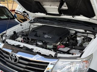 Φορτηγό Έως 7.5τ Toyota 2015 HILUX D-4D-thumb-71