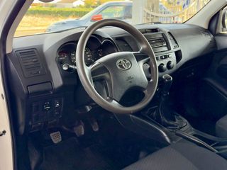 Φορτηγό Έως 7.5τ Toyota 2015 HILUX D-4D-thumb-46