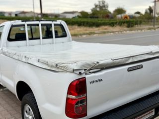 Φορτηγό Έως 7.5τ Toyota 2015 HILUX D-4D-thumb-23