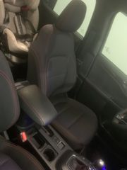Ford Kuga 2020 ST-LINE-thumb-14