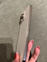 Apple iPhone 16 pro max 512gb desert titanium-thumb-5