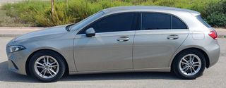 Mercedes-Benz A 180 2019-thumb-4
