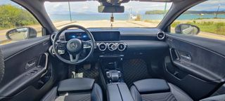 Mercedes-Benz A 180 2019-thumb-8