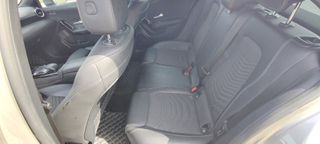 Mercedes-Benz A 180 2019-thumb-10