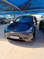 Tesla Model Y 2022 Performance