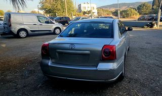 Toyota Avensis 2006-thumb-3