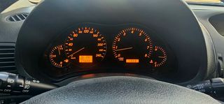 Toyota Avensis 2006-thumb-8
