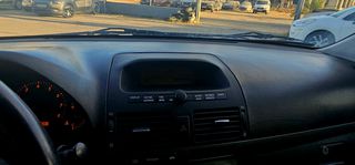 Toyota Avensis 2006-thumb-19