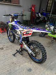 Yamaha YZ 450F 2018 YZ450F-thumb-11