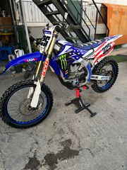 Yamaha YZ 450F 2018 YZ450F-thumb-10