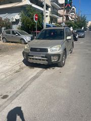 Toyota RAV 4 2003-thumb-1