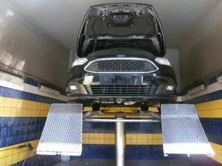 Ford C-Max 2017 1.5 TDCi Trend-thumb-22