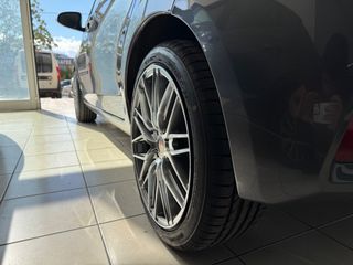 Toyota Yaris 2018 1.4 D-4D DIESEL 6 TAXYTO-thumb-10
