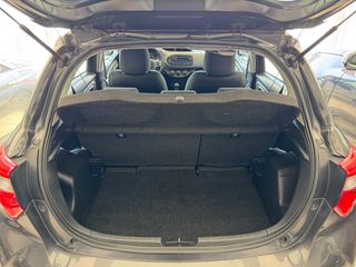 Toyota Yaris 2018 1.4 D-4D DIESEL 6 TAXYTO-thumb-21