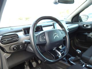 Citroen C4 Cactus 2018 1.2 e-THP "Feel"/ Klima / Camera / Navi-Full Exra!-thumb-22