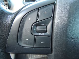 Citroen C4 Cactus 2018 1.2 e-THP "Feel"/ Klima / Camera / Navi-Full Exra!-thumb-27