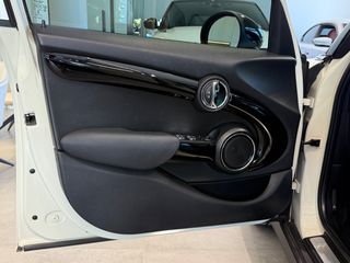 Mini Cooper 2019 CHILI PACKET AUTO /LED / ΔΕΡΜΑ - VENERIS MOTORS-thumb-17