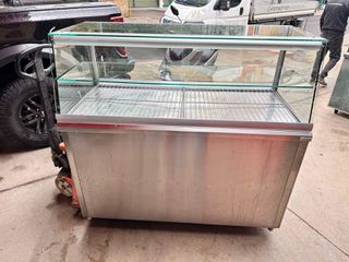 Βιτρίνα θερμαινόμενη δαπέδου  140cm(Α3752)