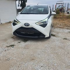 Toyota Aygo (X) 2018 FULL LED