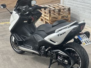 Yamaha T-Max 530 2012-thumb-5