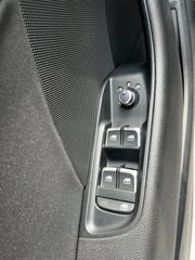 Audi A3 2017 1.6 TDI SEDAN SPORT-thumb-12