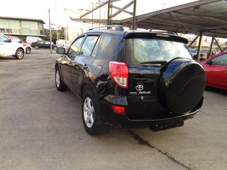 Toyota RAV 4 2006-thumb-4