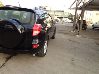 Toyota RAV 4 2006-thumb-5